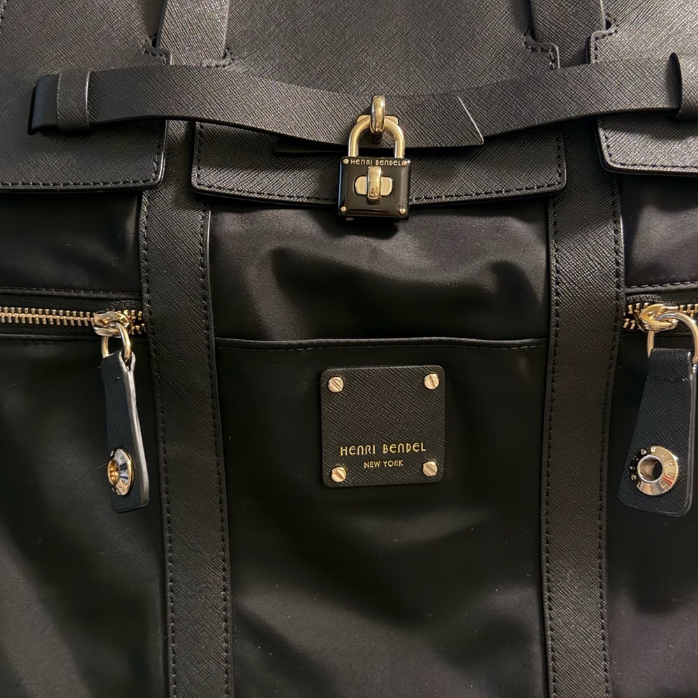 henri bendel Black Nylon & Leather Backpack Tote with Gold Hardware EUC